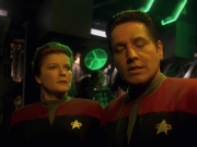 extant_StarTrek_VOY_7x11-Shattered_1575.jpg