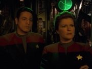 extant_StarTrek_VOY_7x11-Shattered_1595.jpg