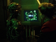 extant_StarTrek_VOY_7x11-Shattered_1625.jpg