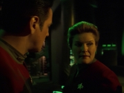 extant_StarTrek_VOY_7x11-Shattered_1649.jpg