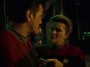extant_StarTrek_VOY_7x11-Shattered_1657.jpg