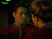 extant_StarTrek_VOY_7x11-Shattered_1662.jpg