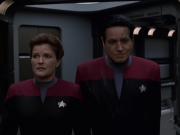 extant_StarTrek_VOY_7x11-Shattered_1724.jpg