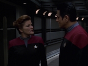 extant_StarTrek_VOY_7x11-Shattered_1753.jpg