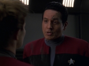extant_StarTrek_VOY_7x11-Shattered_1756.jpg
