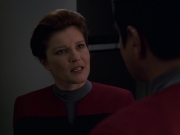 extant_StarTrek_VOY_7x11-Shattered_1760.jpg