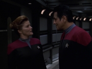 extant_StarTrek_VOY_7x11-Shattered_1781.jpg