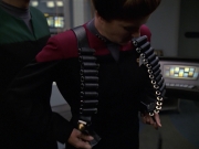 extant_StarTrek_VOY_7x11-Shattered_1793.jpg