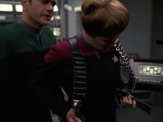 extant_StarTrek_VOY_7x11-Shattered_1794.jpg