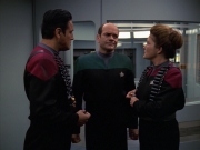 Filename=extant_StarTrek_VOY_7x11-Shattered_1839.jpg
Filesize=145KiB
Dimensions=1200x900
Date added=Jan 14, 2020 extant_StarTrek_VOY_7x11-Shattered_1839.jpg