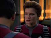 Filename=extant_StarTrek_VOY_7x11-Shattered_1852.jpg
Filesize=145KiB
Dimensions=1200x900
Date added=Jan 14, 2020 extant_StarTrek_VOY_7x11-Shattered_1852.jpg
