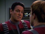 extant_StarTrek_VOY_7x11-Shattered_1877.jpg