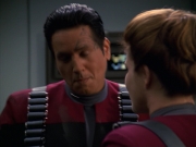 extant_StarTrek_VOY_7x11-Shattered_1888.jpg