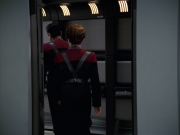 extant_StarTrek_VOY_7x11-Shattered_1893.jpg