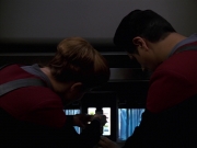 extant_StarTrek_VOY_7x11-Shattered_1905.jpg