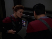 extant_StarTrek_VOY_7x11-Shattered_1940.jpg