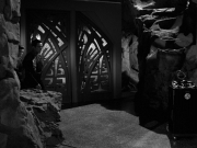 extant_StarTrek_VOY_7x11-Shattered_2066.jpg