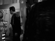 extant_StarTrek_VOY_7x11-Shattered_2109.jpg