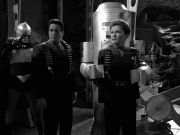 extant_StarTrek_VOY_7x11-Shattered_2122.jpg