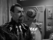 extant_StarTrek_VOY_7x11-Shattered_2144.jpg