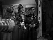 extant_StarTrek_VOY_7x11-Shattered_2262.jpg