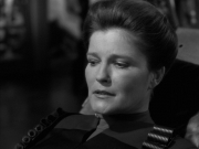 Filename=extant_StarTrek_VOY_7x11-Shattered_2323.jpg
Filesize=125KiB
Dimensions=1200x900
Date added=Jan 14, 2020 extant_StarTrek_VOY_7x11-Shattered_2323.jpg