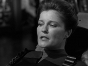 extant_StarTrek_VOY_7x11-Shattered_2324.jpg