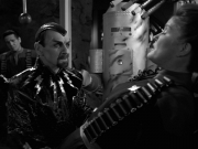 Filename=extant_StarTrek_VOY_7x11-Shattered_2366.jpg
Filesize=146KiB
Dimensions=1200x900
Date added=Jan 14, 2020 extant_StarTrek_VOY_7x11-Shattered_2366.jpg