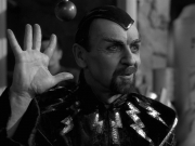 Filename=extant_StarTrek_VOY_7x11-Shattered_2377.jpg
Filesize=141KiB
Dimensions=1200x900
Date added=Jan 14, 2020 extant_StarTrek_VOY_7x11-Shattered_2377.jpg