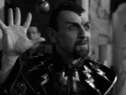 extant_StarTrek_VOY_7x11-Shattered_2379.jpg