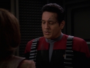 extant_StarTrek_VOY_7x11-Shattered_2426.jpg