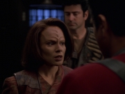 extant_StarTrek_VOY_7x11-Shattered_2440.jpg