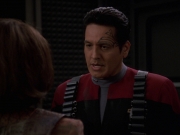 extant_StarTrek_VOY_7x11-Shattered_2463.jpg