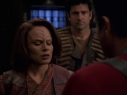 extant_StarTrek_VOY_7x11-Shattered_2469.jpg