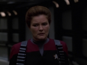 Filename=extant_StarTrek_VOY_7x11-Shattered_2521.jpg
Filesize=99KiB
Dimensions=1200x900
Date added=Jan 14, 2020 extant_StarTrek_VOY_7x11-Shattered_2521.jpg