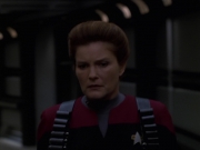 Filename=extant_StarTrek_VOY_7x11-Shattered_2522.jpg
Filesize=92KiB
Dimensions=1200x900
Date added=Jan 14, 2020 extant_StarTrek_VOY_7x11-Shattered_2522.jpg