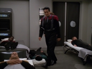extant_StarTrek_VOY_7x11-Shattered_2549.jpg