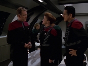 Filename=extant_StarTrek_VOY_7x11-Shattered_2579.jpg
Filesize=139KiB
Dimensions=1200x900
Date added=Jan 14, 2020 extant_StarTrek_VOY_7x11-Shattered_2579.jpg