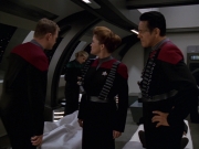 extant_StarTrek_VOY_7x11-Shattered_2592.jpg