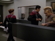 extant_StarTrek_VOY_7x11-Shattered_2602.jpg