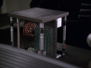 extant_StarTrek_VOY_7x11-Shattered_2608.jpg