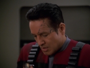 extant_StarTrek_VOY_7x11-Shattered_2613.jpg