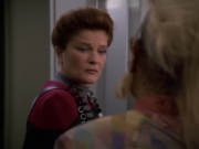 extant_StarTrek_VOY_7x11-Shattered_2616.jpg