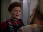 extant_StarTrek_VOY_7x11-Shattered_2627.jpg