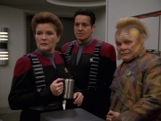 extant_StarTrek_VOY_7x11-Shattered_2643.jpg