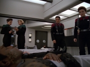 extant_StarTrek_VOY_7x11-Shattered_2651.jpg