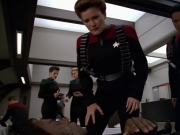 extant_StarTrek_VOY_7x11-Shattered_2654.jpg