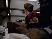 extant_StarTrek_VOY_7x11-Shattered_2685.jpg