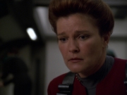 extant_StarTrek_VOY_7x11-Shattered_2714.jpg