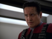 extant_StarTrek_VOY_7x11-Shattered_2718.jpg